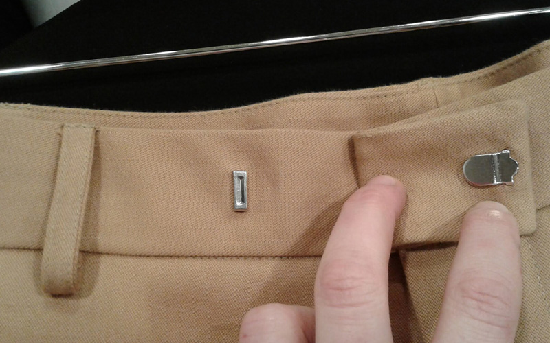 AsiaButton: Elevating Elegance and Functionality with 3 and 4 Prong Trouser Hooks